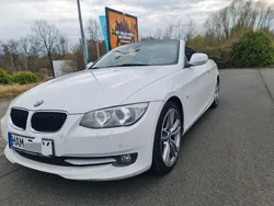 Weiß Gebraucht 2012 BMW 320 Cabriolet Cabrio | 13.800 € (Teuer)