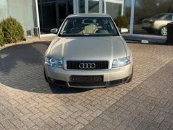 Silber Gebraucht 2001 Audi A4 Limousine | 1.900 € (Guter Preis)