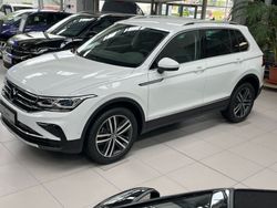 Pure white Gebraucht 2024 VW Tiguan Elegance SUV | 39.987 € (Fairer Preis)