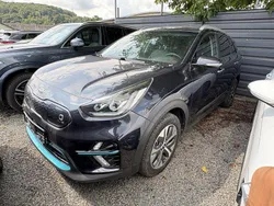 Blau Gebraucht 2021 Kia e-Niro Vision SUV | 20.900 € (Guter Preis)