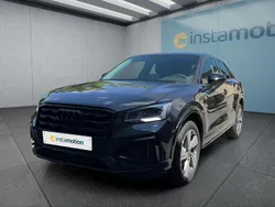 Grau Neu 2025 Audi Q2 Advanced SUV | 32.199 € (Fairer Preis)