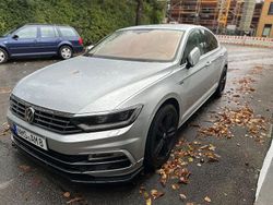 Silber Gebraucht 2019 VW Passat R-line Limousine | 13.800 € (Guter Preis)