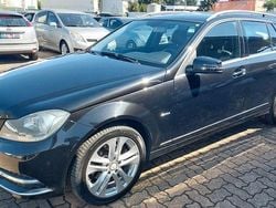Schwarz Gebraucht 2012 Mercedes 220 Limousine | 8.790 € (Guter Preis)