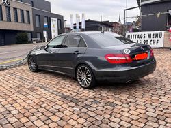 Grau Gebraucht 2009 Mercedes E350 Limousine | 11.000 € (Fairer Preis)