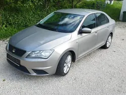 Gold Gebraucht 2013 Seat Toledo Limousine | 6.800 €