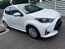 Weiß Gebraucht 2022 Toyota Yaris Hybrid Kleinwagen | 15.985 € (Guter Preis)