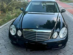 Schwarz Gebraucht 2008 Mercedes E220 Kleinwagen | 5.550 € (Fairer Preis)