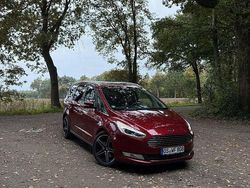 Rot Gebraucht 2017 Ford Galaxy Titanium Van / Kleinbus | 15.000 € (Guter Preis)
