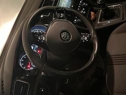 Blau Gebraucht 2016 VW Golf VII Limousine | 13.500 € (Fairer Preis)