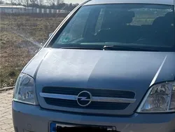 Silber Gebraucht 2004 Opel Meriva Enjoy Van / Kleinbus | 1.300 € (Fairer Preis)