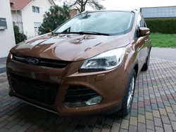 Braun Gebraucht 2013 Ford Kuga SUV | 9.000 € (Guter Preis)