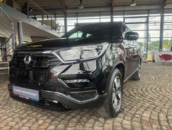 Blau Gebraucht 2018 Ssangyong Rexton Sapphire SUV | 23.990 € (Guter Preis)