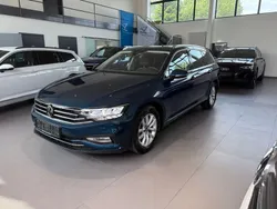Blau Gebraucht 2023 VW Passat Business Limousine | 25.999 € (Superpreis)