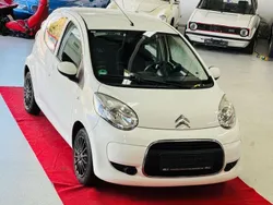 Weiß Gebraucht 2011 Citroën C1 SELECTION Kleinwagen | 4.200 € (Etwas zu teuer)