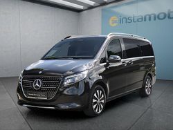 Schwarz Gebraucht 2024 Mercedes V300 Van / Kleinbus | 72.549 € (Etwas zu teuer)