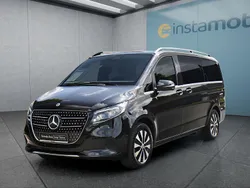 Schwarz Gebraucht 2024 Mercedes V300 Van / Kleinbus | 75.199 € (Teuer)