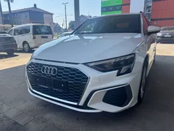 Weiß Gebraucht 2022 Audi A3 Sportback e-tron S-Line Limousine | 23.990 € (Guter Preis)