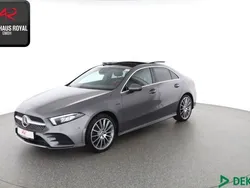 Grau Gebraucht 2020 Mercedes A250 AMG Limousine | 26.540 € (Etwas zu teuer)