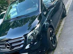 Schwarz Gebraucht 2018 Mercedes Vito Van / Kleinbus | 34.400 €