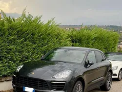 Grau Gebraucht 2018 Porsche Macan SUV | 39.000 € (Guter Preis)