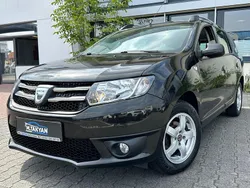 Schwarz Gebraucht 2014 Dacia Logan MCV Lauréate Kombi | 5.900 € (Etwas zu teuer)