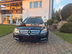 Schwarz Gebraucht 2010 Mercedes C350 Avantgarde Kombi | 5.800 € (Fairer Preis)