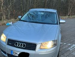 Silber Gebraucht 2004 Audi A3 Ambition Limousine | 4.999 € (Guter Preis)