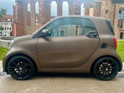 Braun Gebraucht 2016 Smart ForTwo Coupé Brabus Kleinwagen | 12.350 €