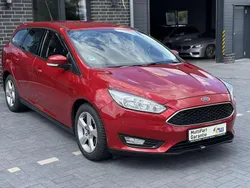 Rot Gebraucht 2016 Ford Focus Trend Kombi | 8.490 € (Guter Preis)