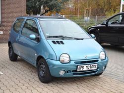 Blau metallic Gebraucht 2003 Renault Twingo Kleinwagen | 2.800 €
