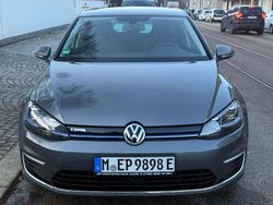 Grau Gebraucht 2019 VW Golf Limousine | 12.900 € (Guter Preis)