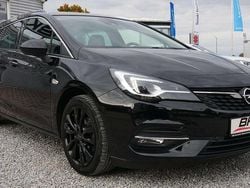 Black meet kettle Gebraucht 2020 Opel Astra Elegance Kombi | 11.990 € (Guter Preis)
