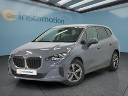 Grau Gebraucht 2024 BMW 218 Active Tourer Van / Kleinbus | 27.549 € (Superpreis)
