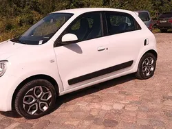 Weiß Gebraucht 2022 Renault Twingo Zen Kleinwagen | 9.800 € (Guter Preis)