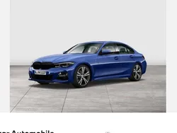 Blau Gebraucht 2021 BMW 320 Shadowline Limousine | 33.990 € (Fairer Preis)