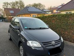 Grau Gebraucht 2009 VW Fox Kleinwagen | 1.950 € (Fairer Preis)