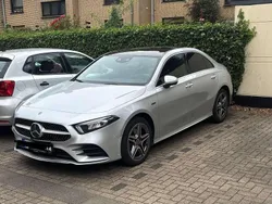 Silber Gebraucht 2020 Mercedes A250 AMG line Limousine | 28.000 € (Fairer Preis)