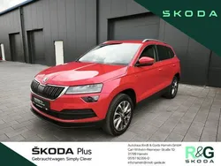 Rot Gebraucht 2022 Skoda Karoq Clever SUV | 25.470 € (Guter Preis)
