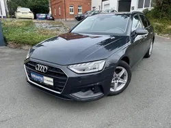 Grau Gebraucht 2022 Audi A4 Business Kombi | 20.490 € (Guter Preis)