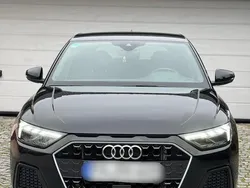 Schwarz Gebraucht 2019 Audi A1 Sportback Kleinwagen | 15.900 €