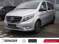 Silber Gebraucht 2023 Mercedes Vito Van / Kleinbus | 40.401 € (Etwas zu teuer)
