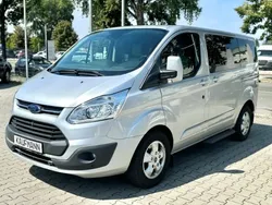 Silber Gebraucht 2018 Ford Tourneo Custom Titanium Van / Kleinbus | 25.890 € (Superpreis)