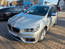 Silber Gebraucht 2016 BMW 218 Advantage Kombi | 13.999 € (Guter Preis)