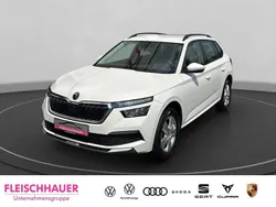 Weiss Gebraucht 2021 Skoda Kamiq Ambition SUV | 19.490 € (Fairer Preis)