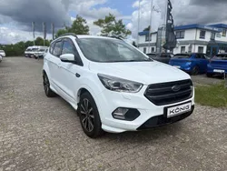 Weiß Gebraucht 2018 Ford Kuga ST-Line SUV | 15.899 € (Fairer Preis)