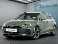 Grün Gebraucht 2024 Audi A3 S-Line Limousine | 35.999 €