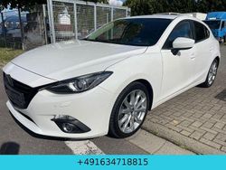 Weiß Gebraucht 2014 Mazda 3 Sports-Line Limousine | 6.500 € (Superpreis)