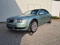 Grün Gebraucht 2003 Audi A8 Limousine | 5.500 € (Guter Preis)