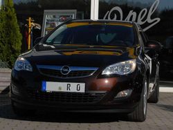 Braun Gebraucht 2011 Opel Astra Design Edition Kombi | 4.500 € (Fairer Preis)