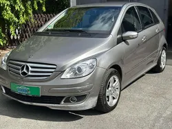Grau Gebraucht 2006 Mercedes B200 Van / Kleinbus | 4.999 € (Fairer Preis)